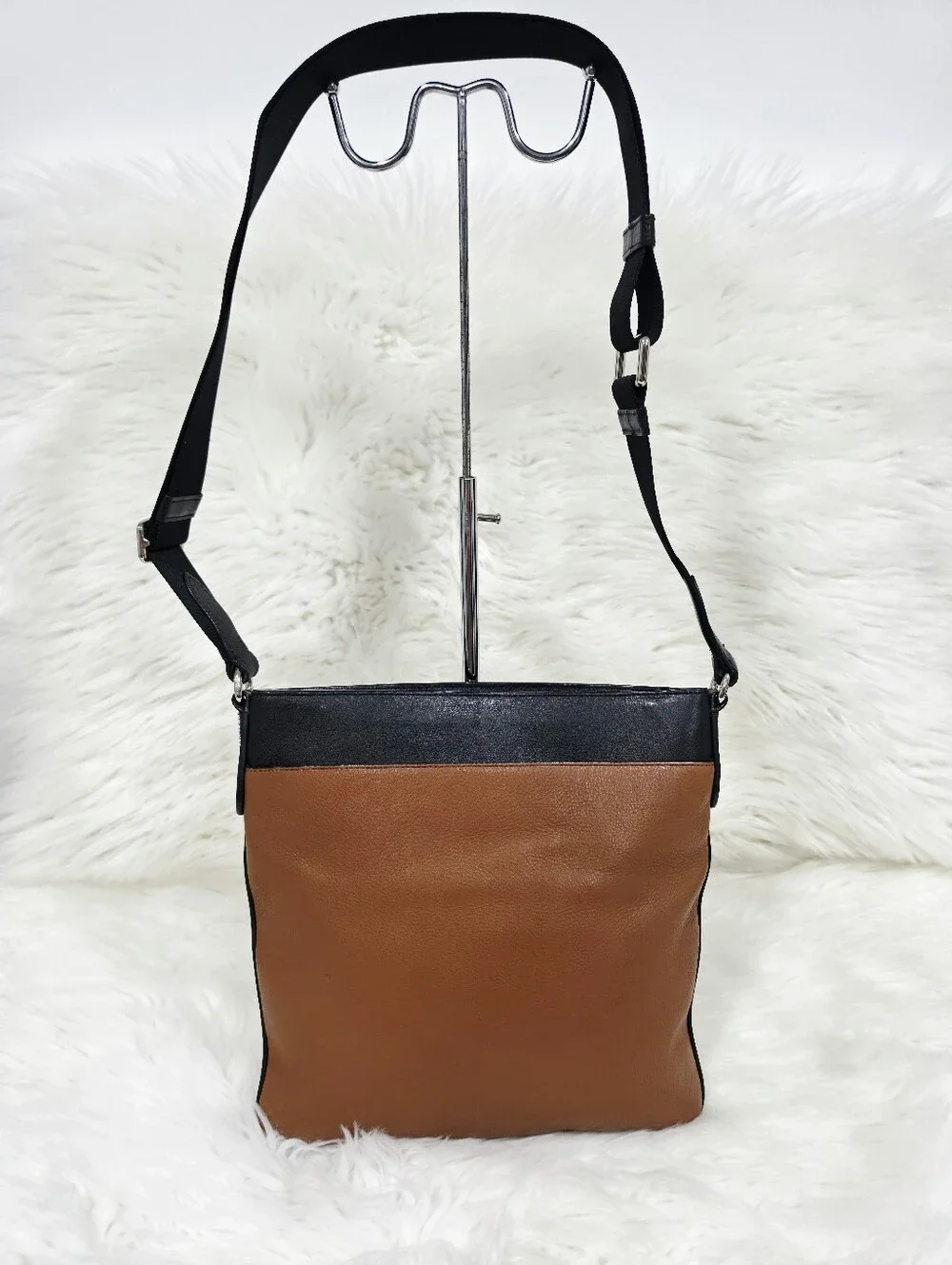Coach Legacy Leather Crossbody Messenger Bag Brown Black F71842
